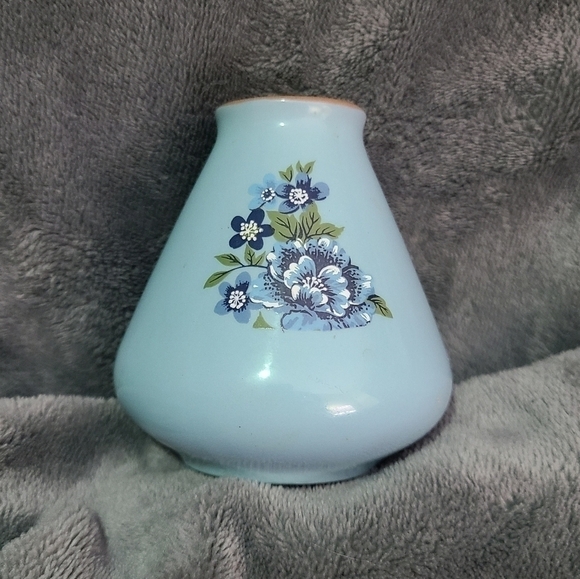 Taylor Smith and Taylor Azura Pepper Shaker - Picture 1 of 3